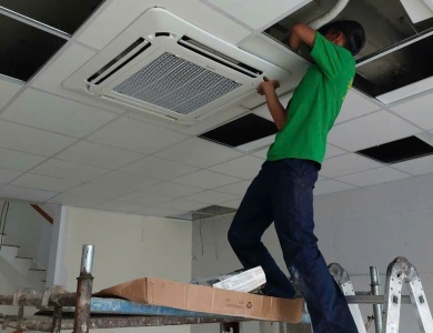 VỆ SINH MÁY LẠNH UY TÍN TẠI TP.HCM